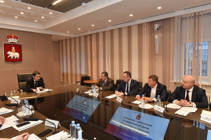 Заседание оперативного штаба губернатора