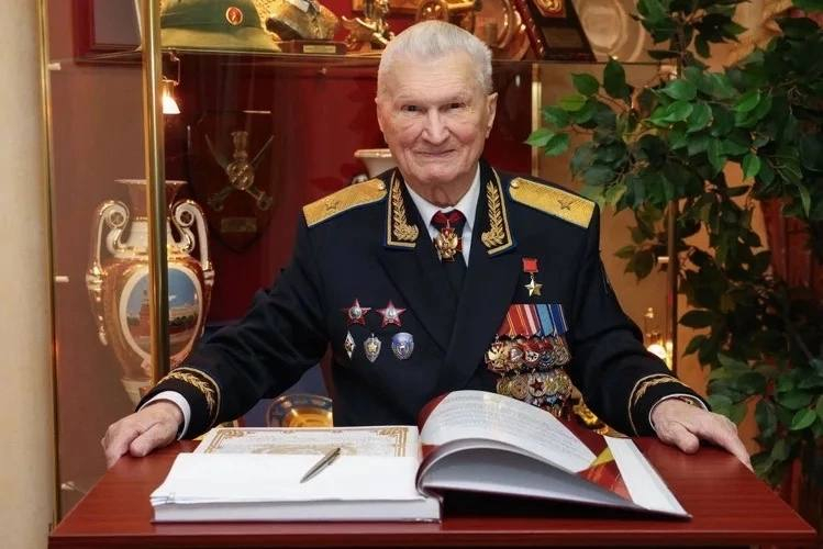 Поздравляем Геннадия Николаевича Зайцева!